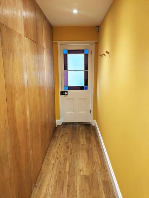 Stylish And Colourful Flat Minutes From The Beach Margate Eksteriør bilde