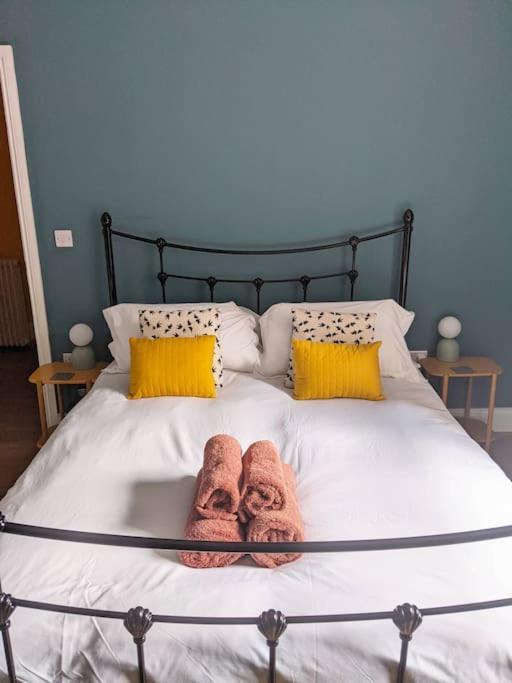 Stylish And Colourful Flat Minutes From The Beach Margate Eksteriør bilde